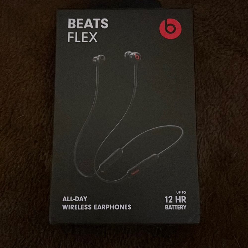 Beats Flex